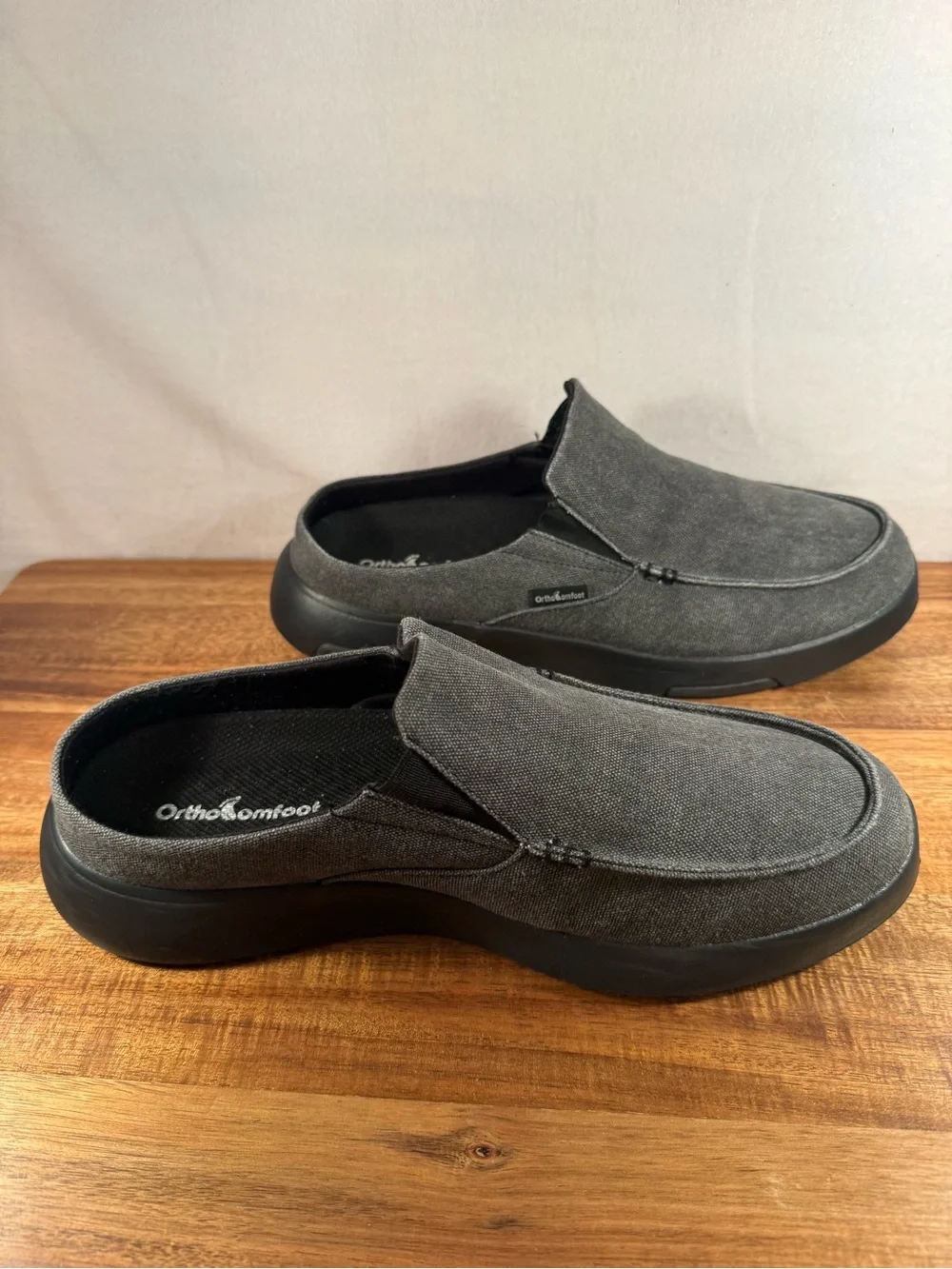 OrthoComfort Orthopedic Slip-on Loafers Grey Canvas Size 9.5 NWOT